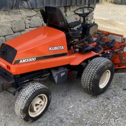 Kubota AM3300 Diesel Garden Tractor Grass Cutter Collector