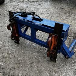 Bale Squeeze Grab Spikes Tractor Loader