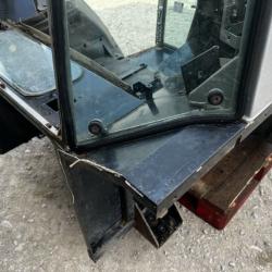 Massey Ferguson 3690 3100 3000 3600 Series Tractor Cab GS1002