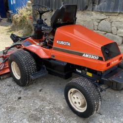 Kubota AM3300 Diesel Garden Tractor Grass Cutter Collector