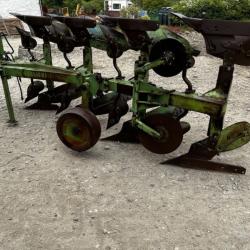 Dowdeswell DP8-A 4 Furrow Reversible Plough Tractor Mounted