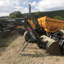 Massey Ferguson + MX100 Loader 4255