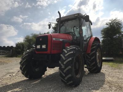 Massey Ferguson + MX100 Loader 4255